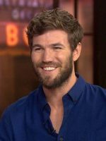 Austin Stowell