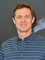 Eric Close