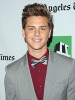 Гаррет Бэкстром