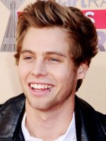 Luke Hemmings