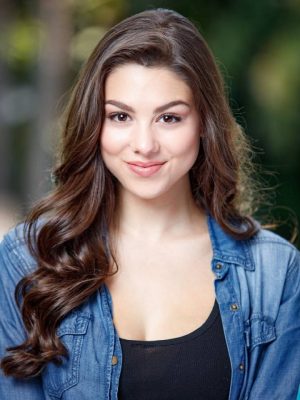 Kira Kosarin nederland