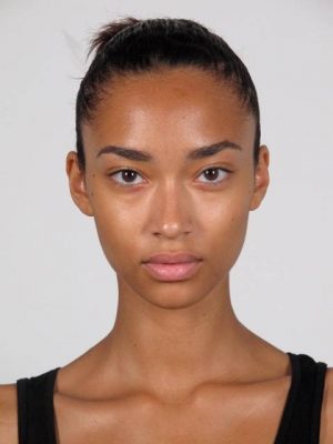 Anais Mali • Height, Weight, Size, Body Measurements, Biography, Wiki, Age