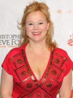 Caroline Rhea