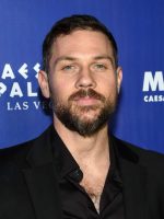 Джино Энтони Песи