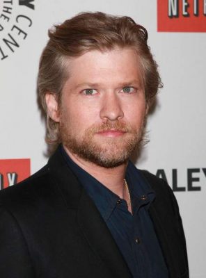 Todd Lowe • Height, Weight, Size, Body Measurements, Biography, Wiki, Age