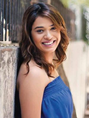 Shalmali Kholgade
