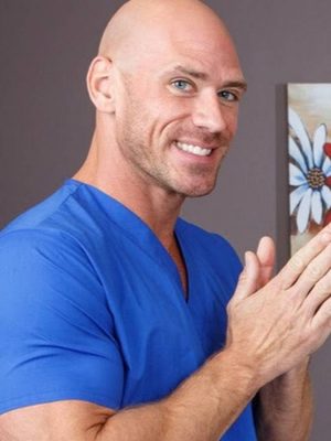 How big is johnny sins