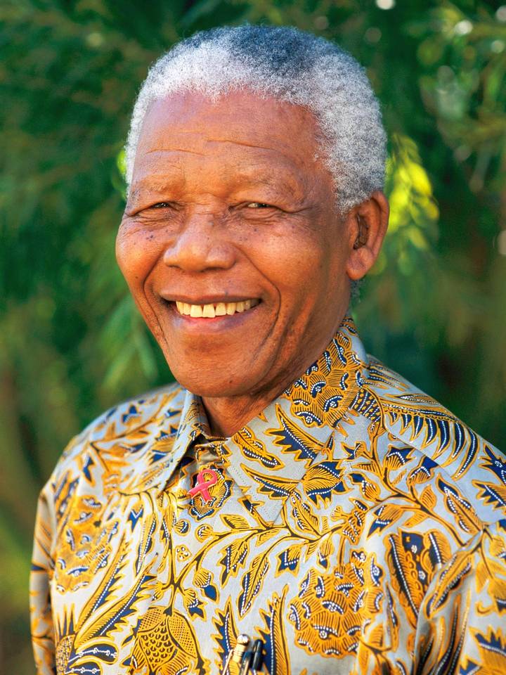 nelson-mandela-height-weight-size-body-measurements-biography