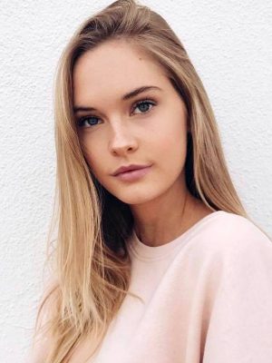 Emma DeLury