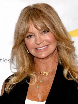 Goldie Hawn • Height, Weight, Size, Body Measurements, Biography, Wiki, Age