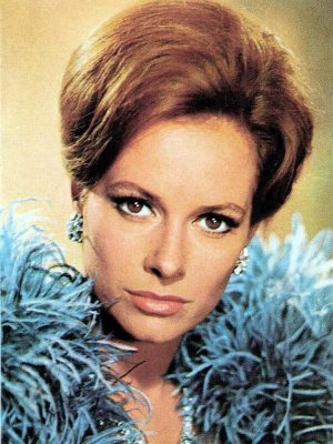 Tits luciana paluzzi Actresses that