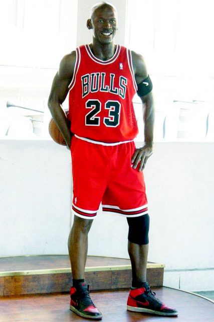 Michael Jordan • Taille, Poids, Mensurations, Age, Biographie, Wiki