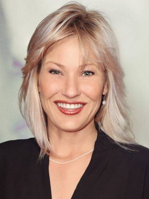Joey Lauren Adams