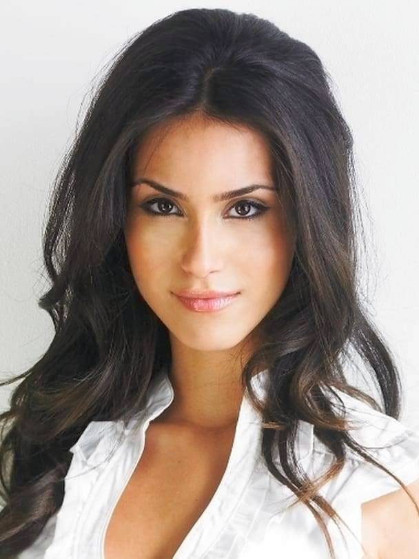 Shiva Negar Height Weight Size Body Measurements Biography Wiki Age