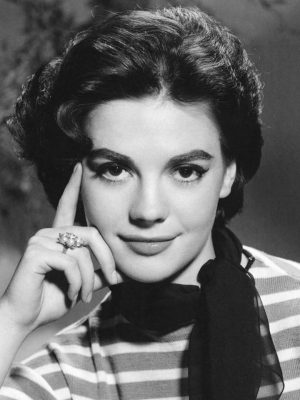 Coco Chanel • Height, Weight, Size, Body Measurements, Biography