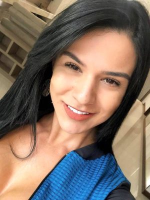 Eva andressa com