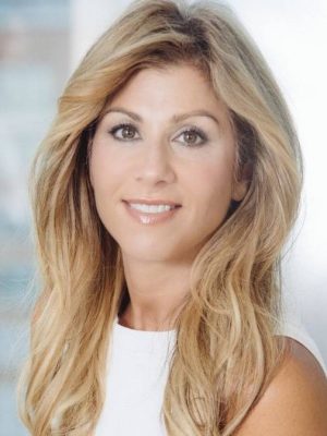 Noelle Nikpour