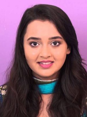 Tejaswi Prakash Wayangankar • Height, Weight, Size, Body Measurements ...