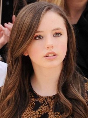 Lily Mo Sheen