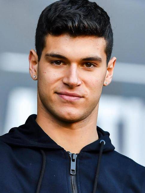 Pietro Pellegri: altezza, peso, vita privata, carriera, Instagram