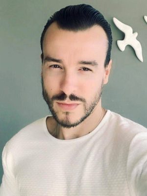 Cem Adrian