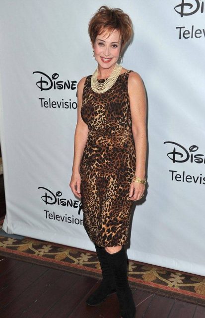 Annie Potts