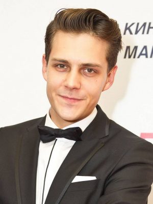 Милош Бикович