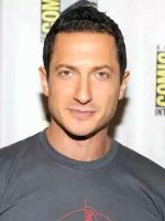 Sasha Roiz