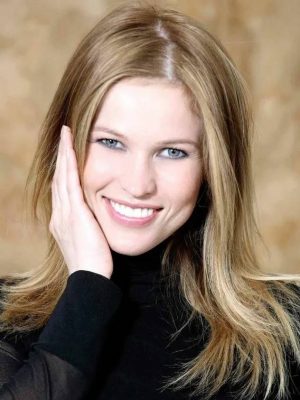 Yuliya Mayarchuk