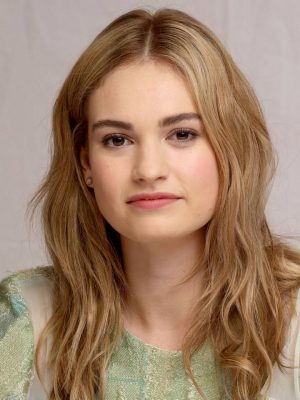 James height lily Lily James