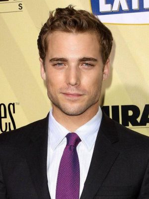 Dustin Milligan • Height, Weight, Size, Body Measurements, Biography ...