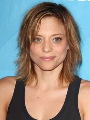 Lizzie Brocheré
