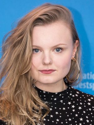Maria-Victoria Dragus