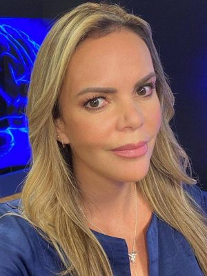 Aline Hernandez
