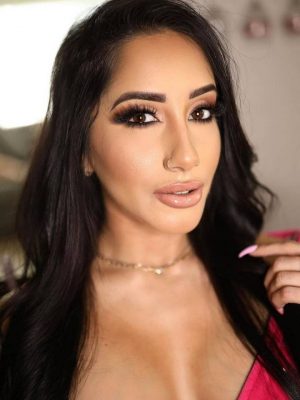 Narmin Assria