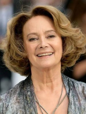 Francesca Annis • Height, Weight, Size, Body Measurements, Biography ...