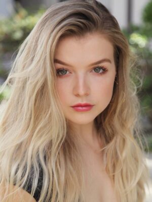 Anna Grace Barlow