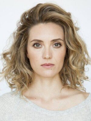 Evelyne Brochu