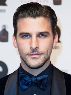 Johannes Huebl