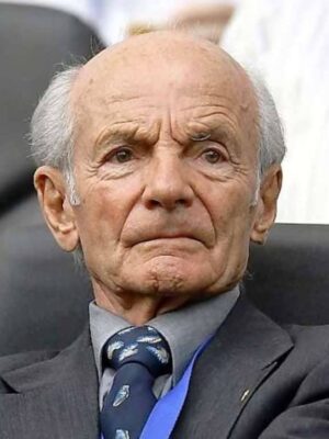 Деттмар Крамер