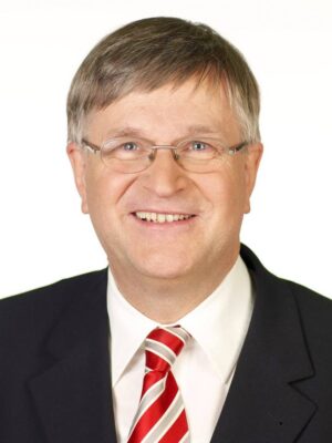 Петер Хинце