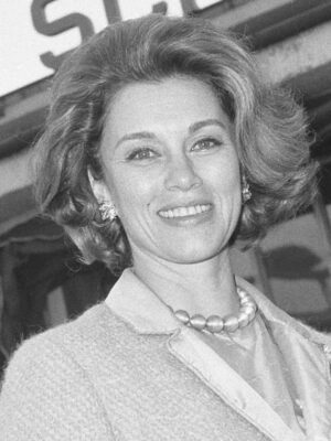 Linda Christian