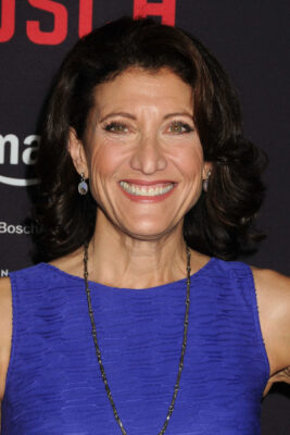 Amy Aquino
