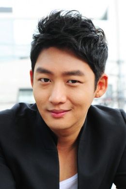 Lee Tae Sung • Height, Weight, Size, Body Measurements, Biography, Wiki ...