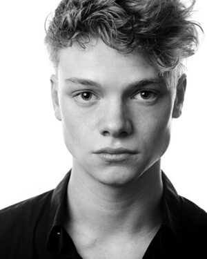 Tom Rhys Harries