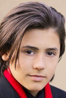 Isaak Presley • Height, Weight, Size, Body Measurements, Biography, Wiki, Age